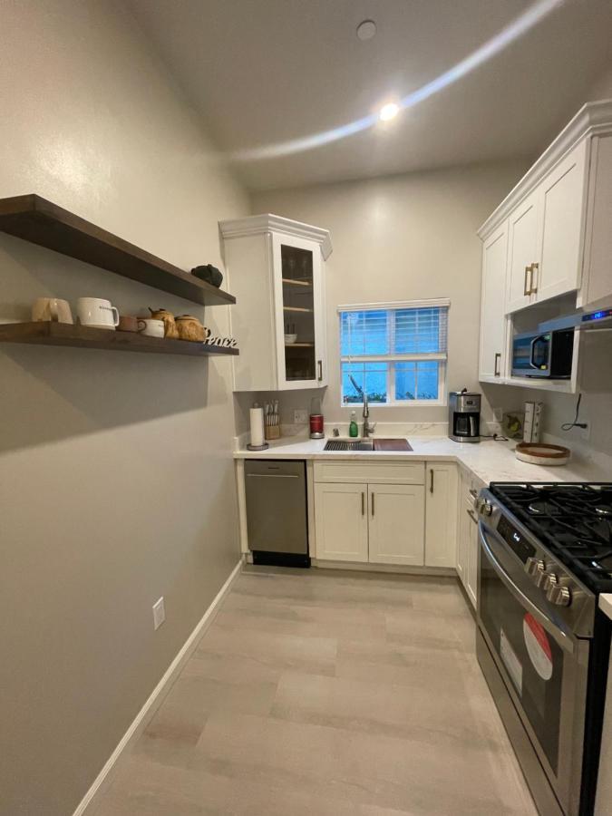 Van Nuys Luxury, Near To Universal Studios, And Hollywood Los Angeles Exterior photo